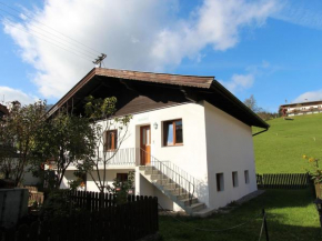 Spacious Chalet in Kirchberg with Mountain View, Kirchberg In Tirol